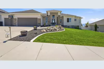 1222 E 300 S, Smithfield, UT 84335 - Photo 1