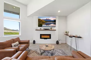 1222 E 300 S, Smithfield, UT 84335 - Photo 8