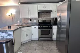 3669 S Willow Hollow Rd W, West Valley, UT 84119 - Photo 8