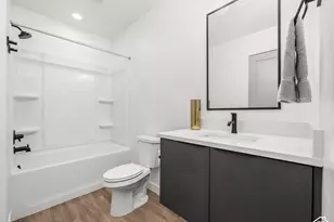 493 W 620 N, Centerville, UT 84014 - Photo 16