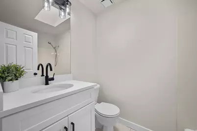 794 N 250 W, American Fork, UT 84003 - Photo 16