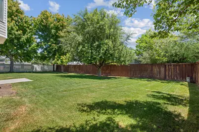 794 N 250 W, American Fork, UT 84003 - Photo 24