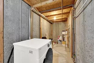 10238 S Snow Iris Way E, Sandy, UT 84092 - Photo 40
