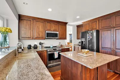 10238 S Snow Iris Way E, Sandy, UT 84092 - Photo 12