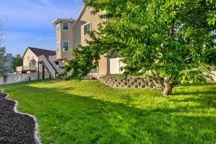10238 S Snow Iris Way E, Sandy, UT 84092 - Photo 42