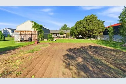 2058 N 3900 W, Plain City, UT 84404 - Photo 24