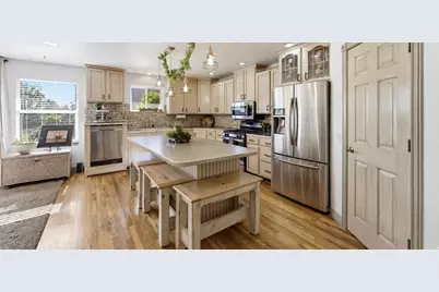 2058 N 3900 W, Plain City, UT 84404 - Photo 4