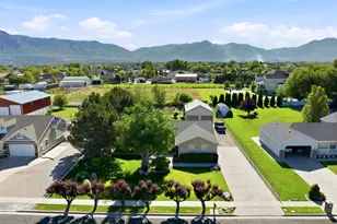 2058 N 3900 W, Plain City, UT 84404 - Photo 18