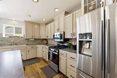 2058 N 3900 W, Plain City, UT 84404 - Photo 6