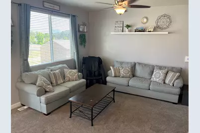 685 S 240 W, American Fork, UT 84003 - Photo 2