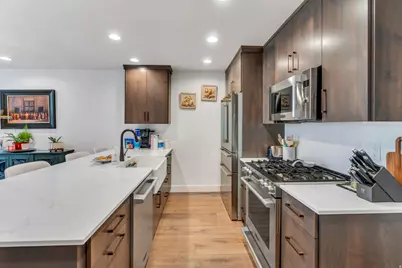 560 E 7215 S, Midvale, UT 84047 - Photo 8