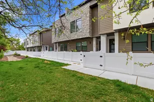 560 E 7215 S, Midvale, UT 84047 - Photo 2