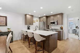 560 E 7215 S, Midvale, UT 84047 - Photo 4