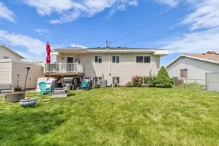 840 N 325 W, Bountiful, UT 84010 - Photo 36