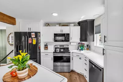 840 N 325 W, Bountiful, UT 84010 - Photo 14