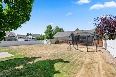 1364 S 1700 W, Syracuse, UT 84075 - Photo 38