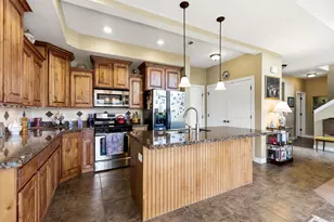 10219 S Mystic Fls Wy, South Jordan, UT 84095 - Photo 16