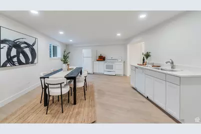 881 S 635 W, Orem, UT 84058 - Photo 40