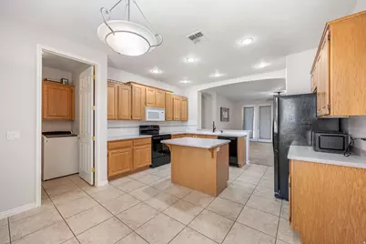 3309 E Willow Dr, Washington, UT 84780 - Photo 10