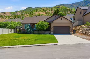 387 S 1000 E, Santaquin, UT 84655 - Photo 2