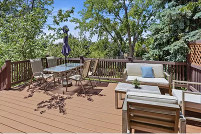 8938 S Manchester Ln, Sandy, UT 84093 - Photo 34