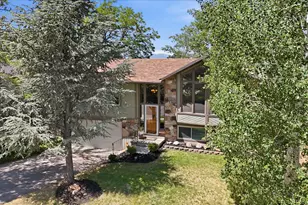 8938 S Manchester Ln, Sandy, UT 84093 - Photo 46