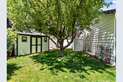 6191 S Rainsborough Rd, Murray, UT 84121 - Photo 32