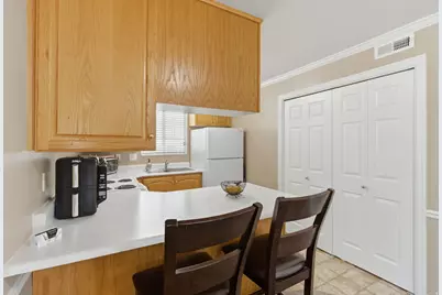 465 N 300 W #29, Provo, UT 84601 - Photo 14