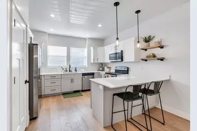 2029 N 3830 W, Lehi, UT 84043 - Photo 8