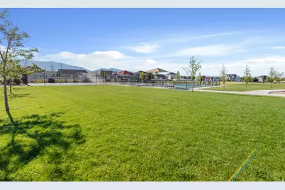 2508 W Sunset Way, Layton, UT 84041 - Photo 34
