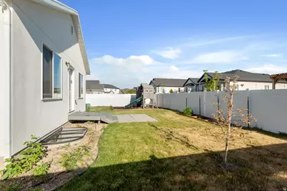 2508 W Sunset Way, Layton, UT 84041 - Photo 26