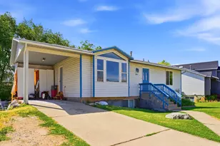 4953 S 3000 W, Roy, UT 84067 - Photo 4