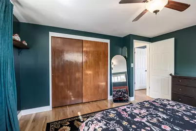 7331 S 1420 E, Cottonwood Heights, UT 84121 - Photo 12