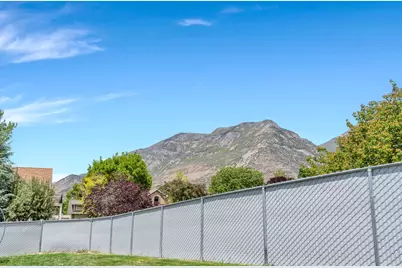 459 S Loader Ave E, Pleasant Grove, UT 84062 - Photo 46