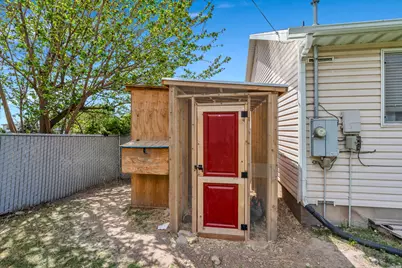 459 S Loader Ave E, Pleasant Grove, UT 84062 - Photo 44