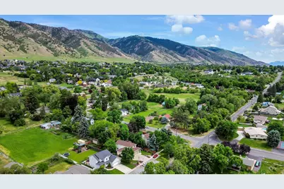 124 N 300 E, Providence, UT 84332 - Photo 52