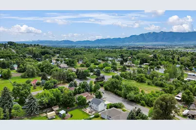 124 N 300 E, Providence, UT 84332 - Photo 54