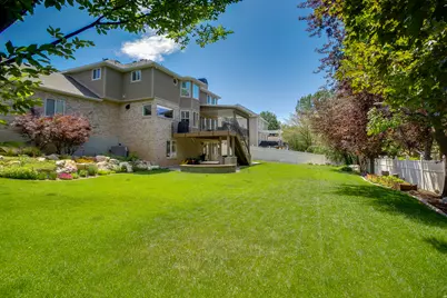 130 S 2050 E, Layton, UT 84040 - Photo 46