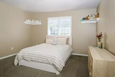 130 S 2050 E, Layton, UT 84040 - Photo 26