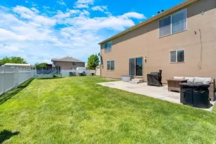 591 S Olive Pl W, Lehi, UT 84043 - Photo 24