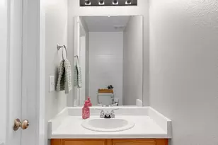 591 S Olive Pl W, Lehi, UT 84043 - Photo 10