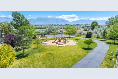 591 S Olive Pl W, Lehi, UT 84043 - Photo 32