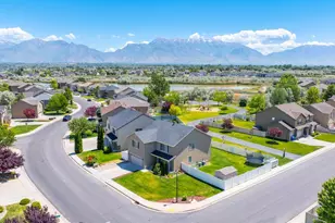 591 S Olive Pl W, Lehi, UT 84043 - Photo 28