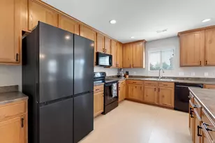 591 S Olive Pl W, Lehi, UT 84043 - Photo 8