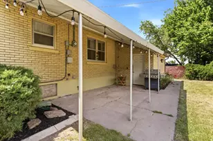 5166 S 2150 W, Roy, UT 84067 - Photo 24