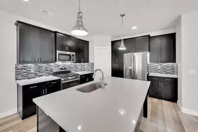 332 W Pages Ln, Bountiful, UT 84010 - Photo 12