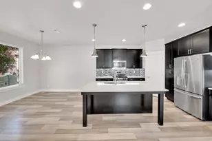 332 W Pages Ln, Bountiful, UT 84010 - Photo 10