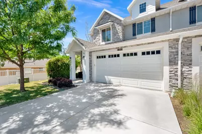 332 W Pages Ln, Bountiful, UT 84010 - Photo 1