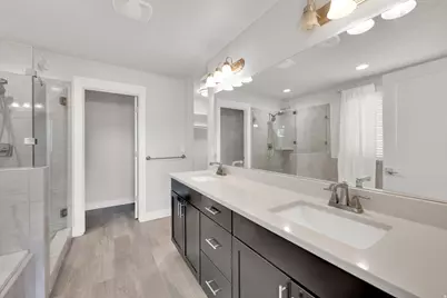 332 W Pages Ln, Bountiful, UT 84010 - Photo 18
