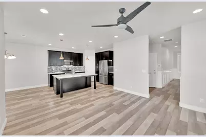 332 W Pages Ln, Bountiful, UT 84010 - Photo 8